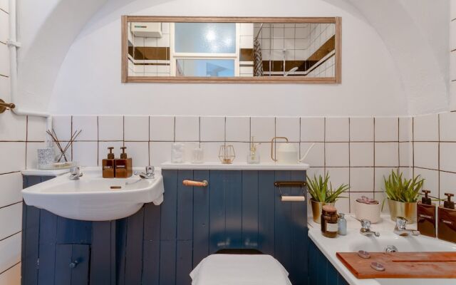 Soho 2 Bedroom Flat By Oxford Circus
