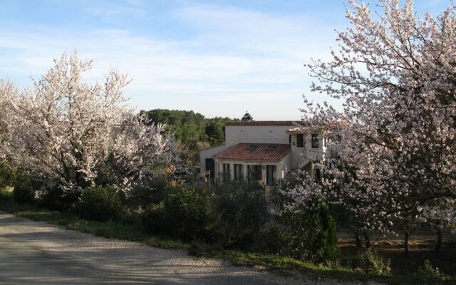 Joli appartement près des Gorges de la Cesse