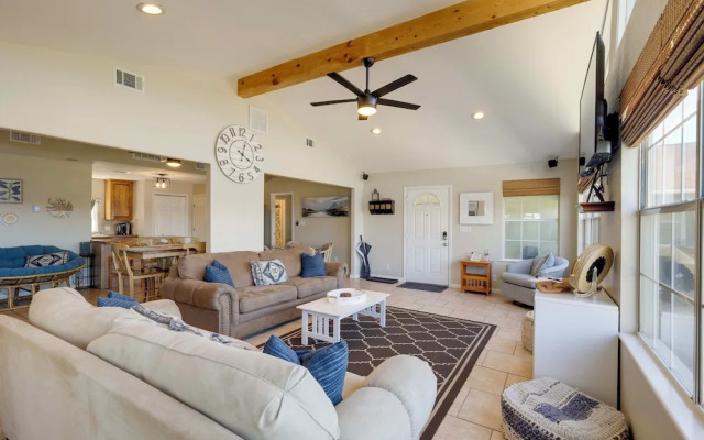 Waterfront Home on Private Lake Granbury Cove