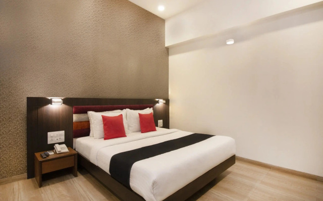 Royal Garden Resort & Lawns by OYO Rooms