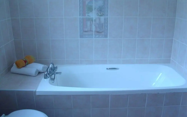 District Six Guesthouse