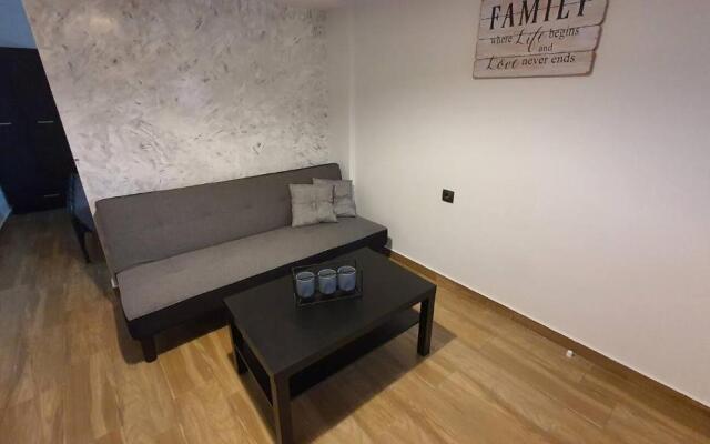 Fanes House