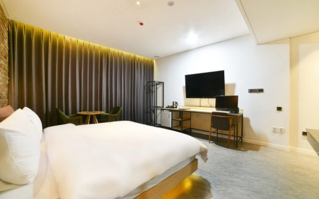 Yeosu K-boutique Hotel