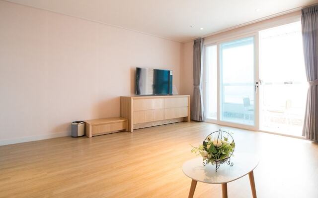 Yeosu Lium Spa Hostel