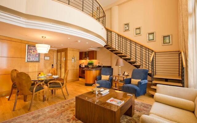Phoenicia Residence