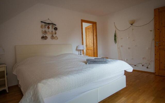 Ferienhaus MountFrosch mit Sauna und Naturpool