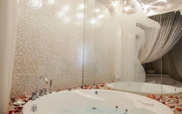 Kupava Deluxe Hotel