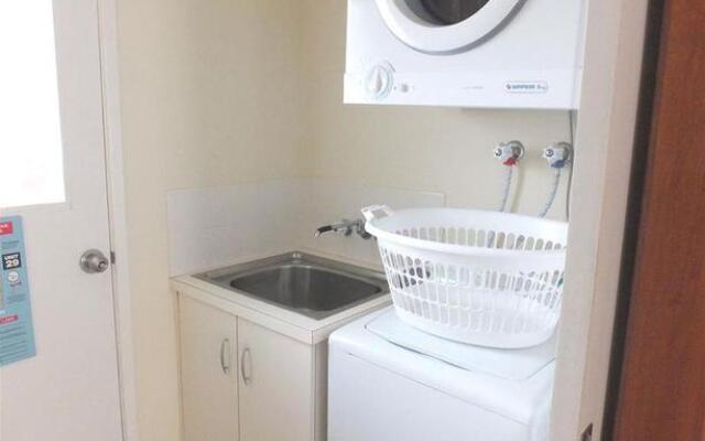 The Shores Holiday Apartments