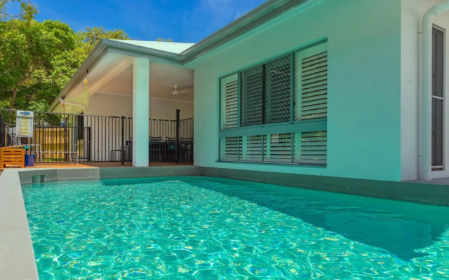 Canopy House - Palm Cove