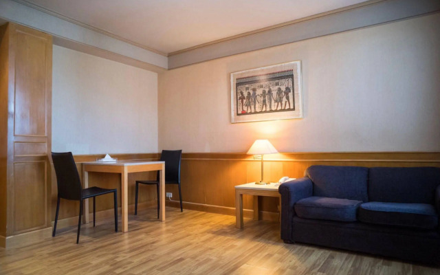Grand Garden Hotel
