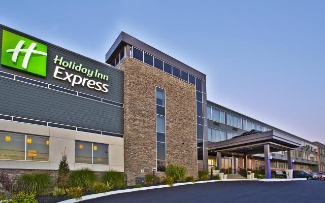 Holiday Inn Express Sault Ste Marie, an IHG Hotel