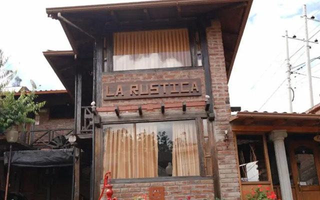 La Rustica Hotel