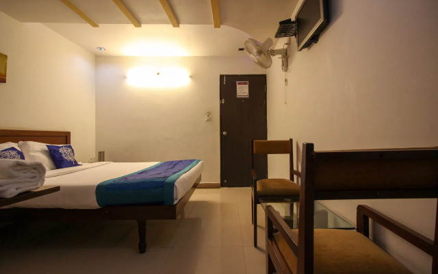 Sri Sai Inn by OYO Rooms