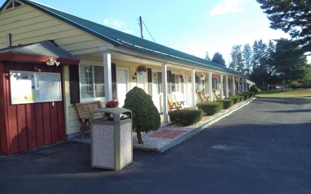 The Weathervane Motel