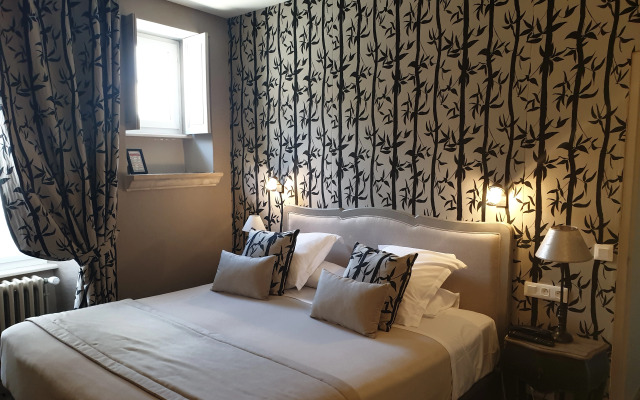 Hotel Le Lion d'Or et restaurant la Table du Lion