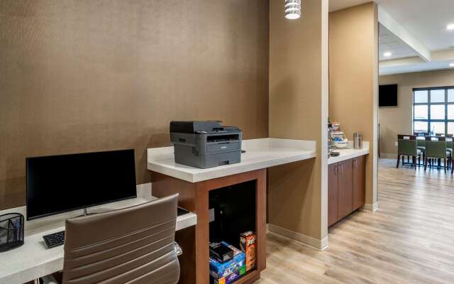 Comfort Inn & Suites Harrisonburg