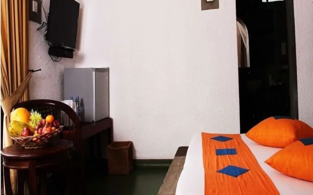 Serendip Stone Hotel and Bungalow