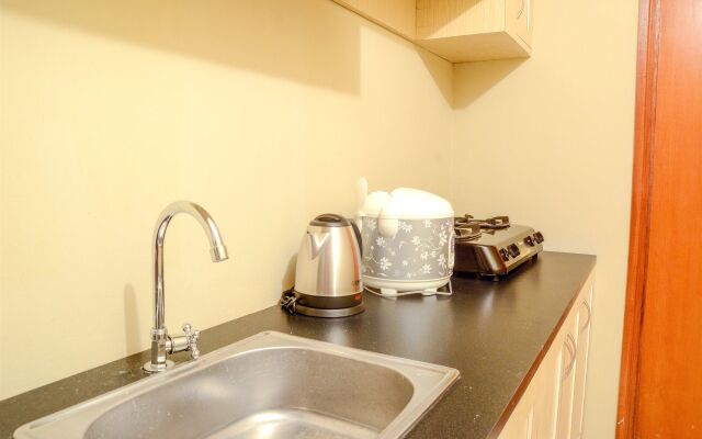 3 Bedrooms Apartment Grand Palace Kemayoran by Travelio