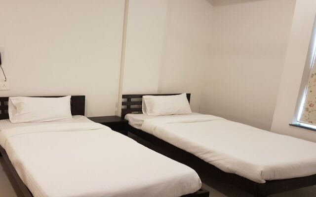 OYO 12227 Hotel Resonare Baner