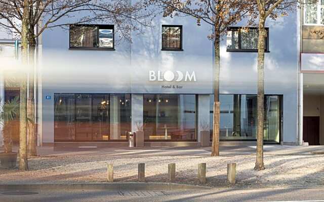 Bloom Hotel & Bar