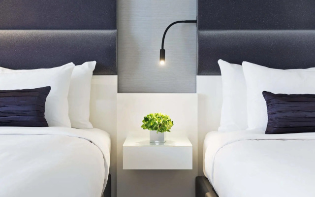 Renaissance®  Vienna Schönbrunn Hotel