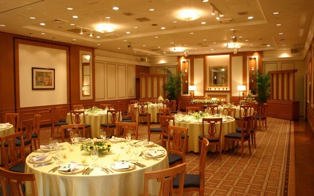 Alpico Plaza Hotel