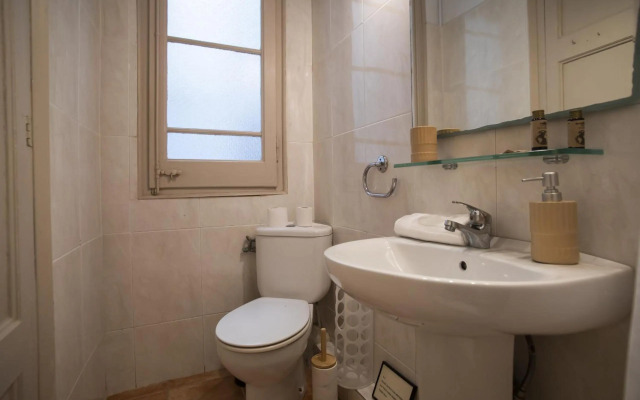 32PAR218 - Big and spacious apartment downtown