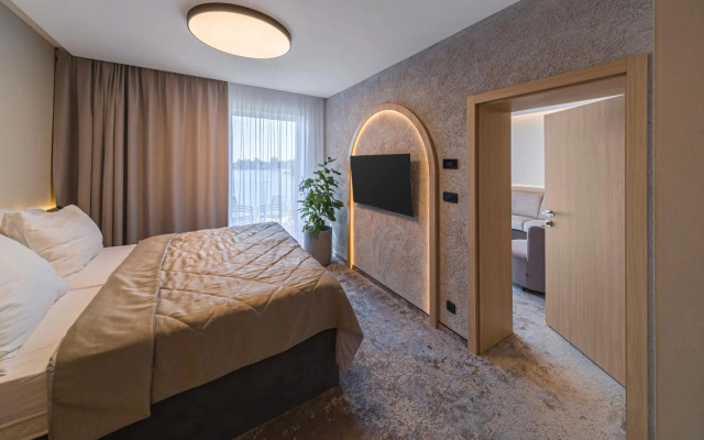 Hotel Senec Lake Resort