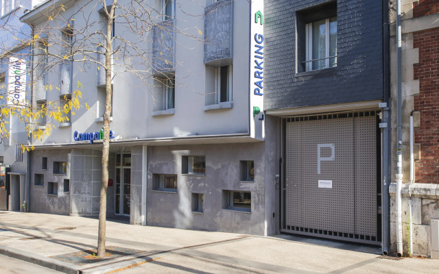 Hotel Campanile Chartres Centre - Gare - Cathedrale