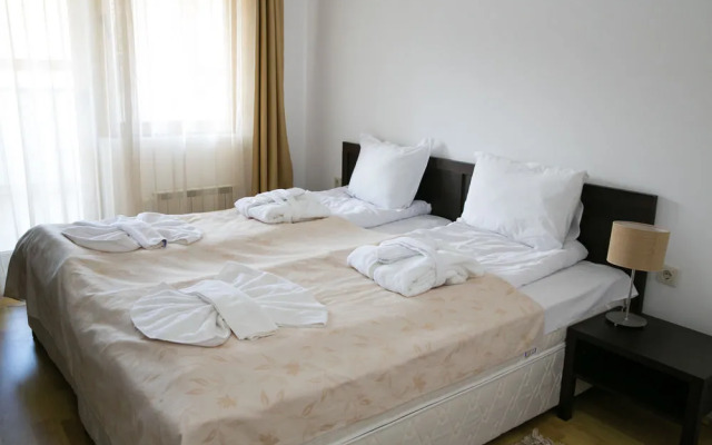 St. John Hill Suites Hotel