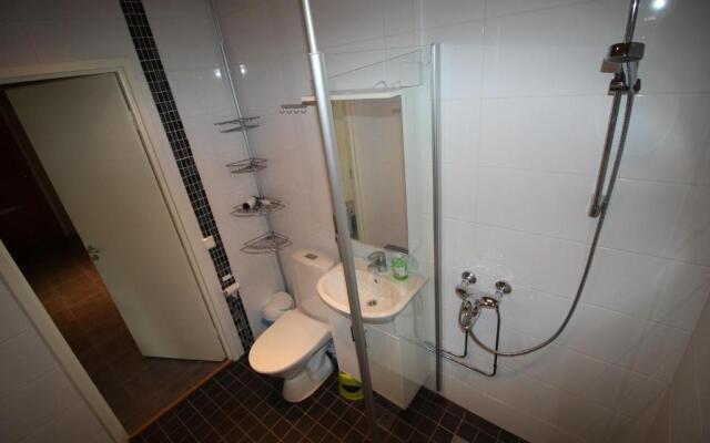 Hotel Aakenus Apartment Koski