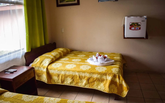 Hostel La Choza Inn