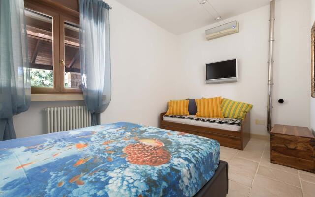 3025 Villa Verdeoasi by Barbarhouse