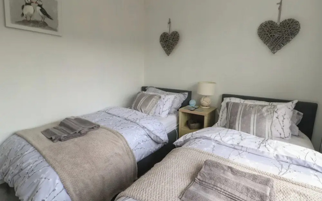 Benllech Bay Cottage