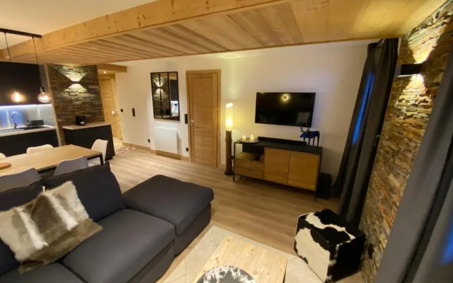 L'Etesy, rénové en 2021, pied des pistes et spa