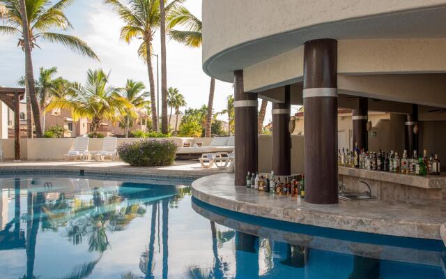 Park Royal Homestay Los Cabos