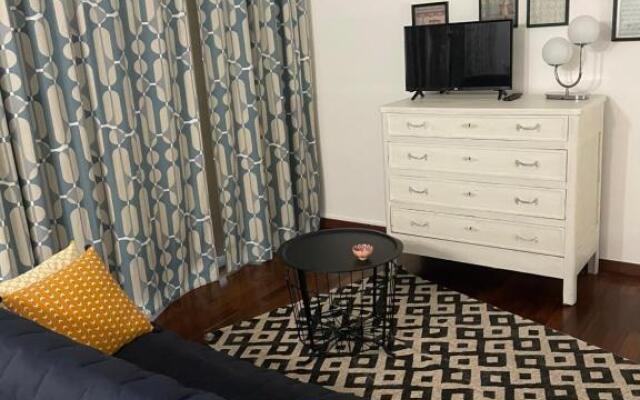 POLI HOUSE - City Center