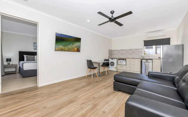 Cascade Motel In Townsville