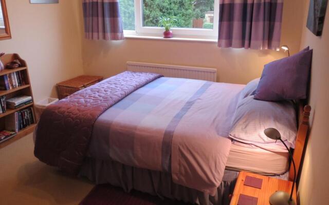 Cawood Guest House B&B