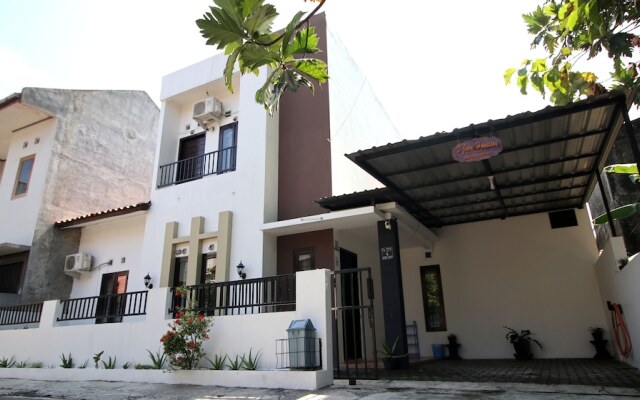 D’Java Homestay Unit Monjali 2 By The Grand Java
