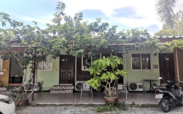 Kingfha Resort by OYO Rooms