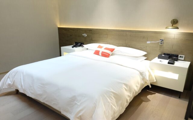Swisstouches Guangzhou Hotel Residences