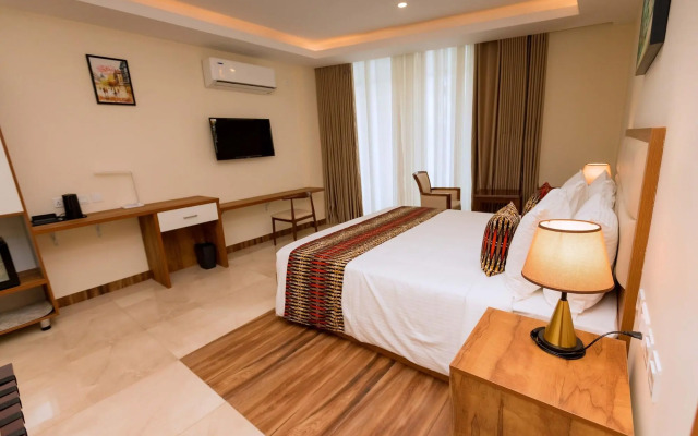 The Hut Restaurant & Boutique hotel