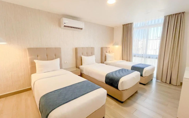 Red Carpet Suites