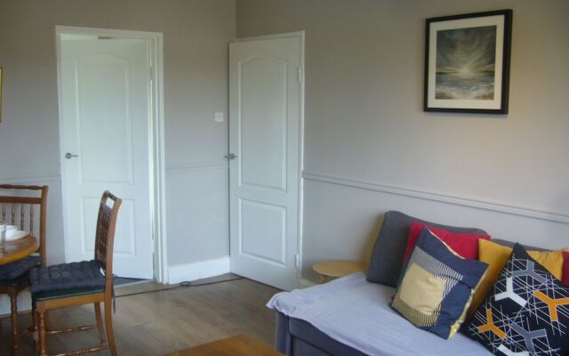 Peat Road Gardens - 3 Bedroom
