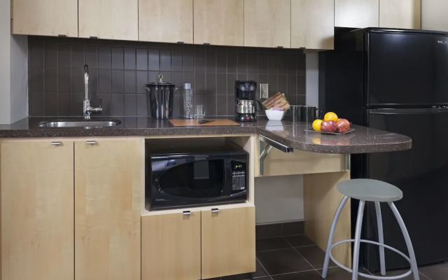 University of Calgary - Yamnuska Hall