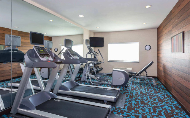 Fairfield Inn & Suites Dallas Park Central
