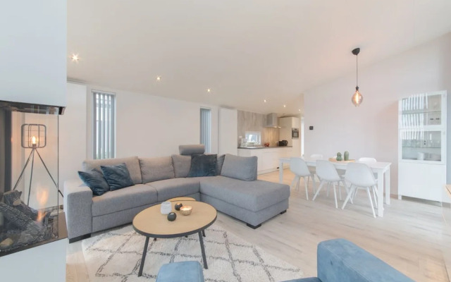 Beautiful Chalet With Unobstructed View in Zeeland