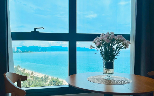 Starcity Hotel & Condotel Beachfront Nha Trang