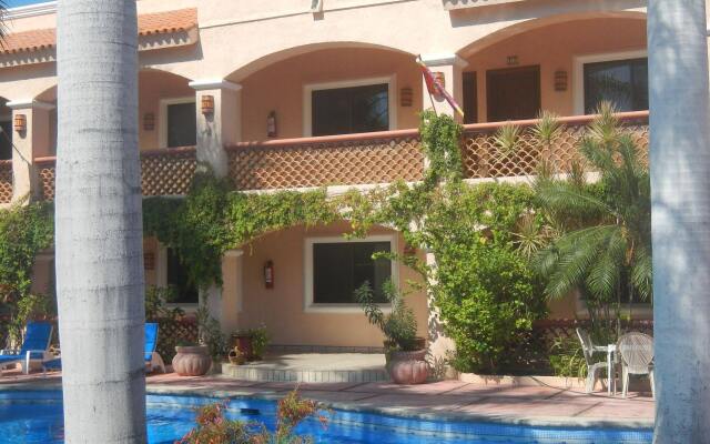 Los Barriles Hotel